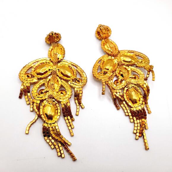 Runway Aurora Borealis Rhinestone Earrings Gold Tone Long Clip On Statement - Picture 6 of 9